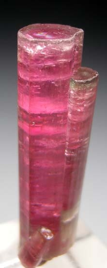 Elbaite from Paprok, Nuristan, Afghanistan [db_pics/pics/b661b.jpg]