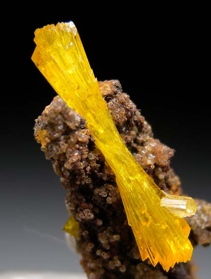 Legrandite from Mina Oujela, Mapimi, Durango, Mexico [db_pics/pics/d122c.jpg]