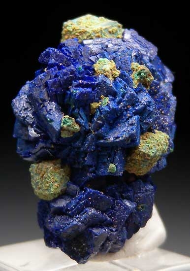 Malachite after Cuprite on Azurite from Blue Mine, Chessy, Rhone-Alpes, France [db_pics/pics/e659c.jpg]