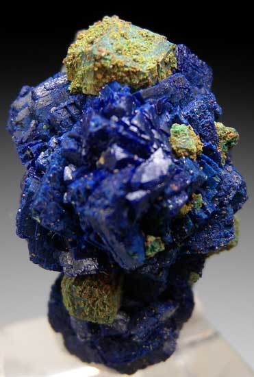Malachite after Cuprite on Azurite from Blue Mine, Chessy, Rhone-Alpes, France [db_pics/pics/e659d.jpg]