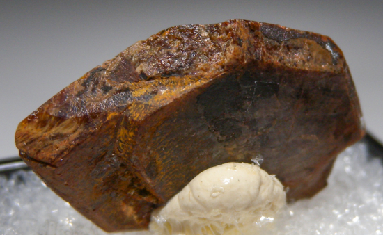 Monazite-(Ce) from Ampangabe, Madagascar [db_pics/pics/fm145d.jpg]