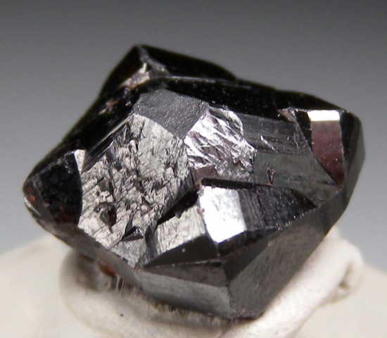 Cassiterite from Elsmore Mine, New South Wales, Australia [db_pics/pics/fm251a.jpg]