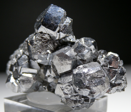 Skutterudite from Bou Azzer, Morocco [db_pics/pics/fm326b.jpg]