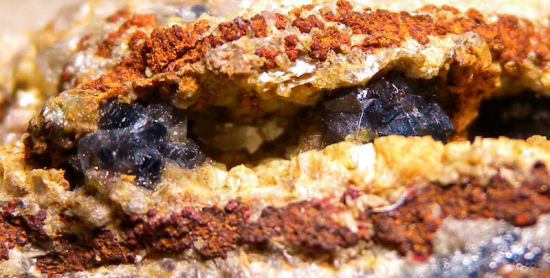 Scorodite with Selenite from Mina Oujela, Mapimi, Durango, Mexico [db_pics/pics/fm393g.jpg]