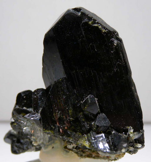 Epidote with Quartz from Green Monster Mine, Prince of Wales Island, Alaska, USA [db_pics/pics/fm416c.jpg]