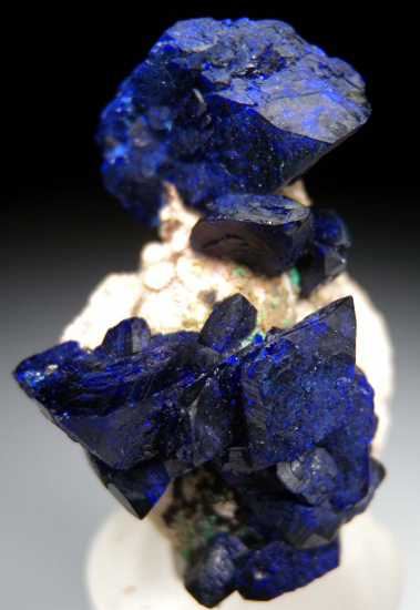Azurite from Milpillas Mine, Cuitaca, Sonora, Mexico [db_pics/pics/fm448a.jpg]