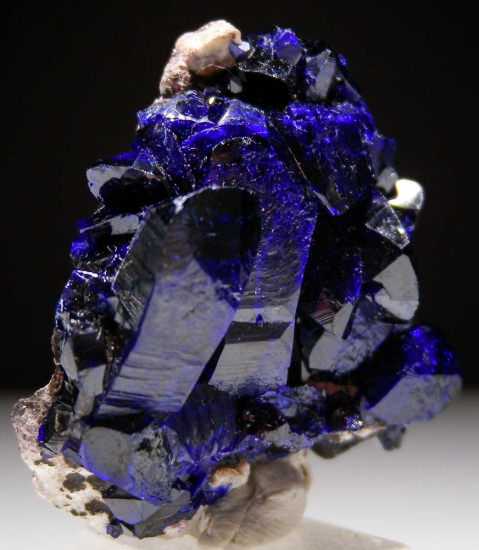 Azurite from Milpillas Mine, Cuitaca, Sonora, Mexico [db_pics/pics/fm450d.jpg]