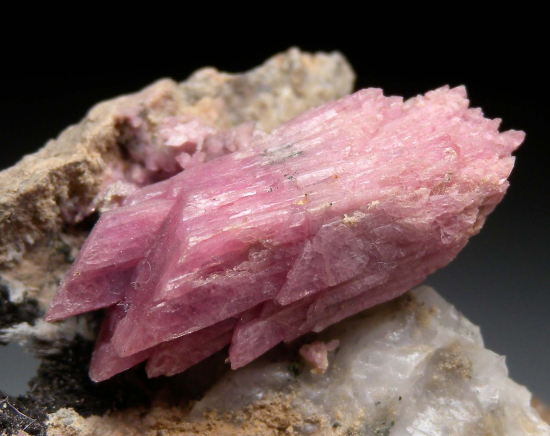 Inesite from Hale Creek Mine, Trinity Co., California, USA [db_pics/pics/fm473c.jpg]