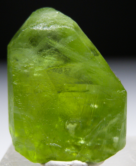 Peridot from Sapat Gali, Mansehra District, Pakistan [db_pics/pics/fm495c.jpg]