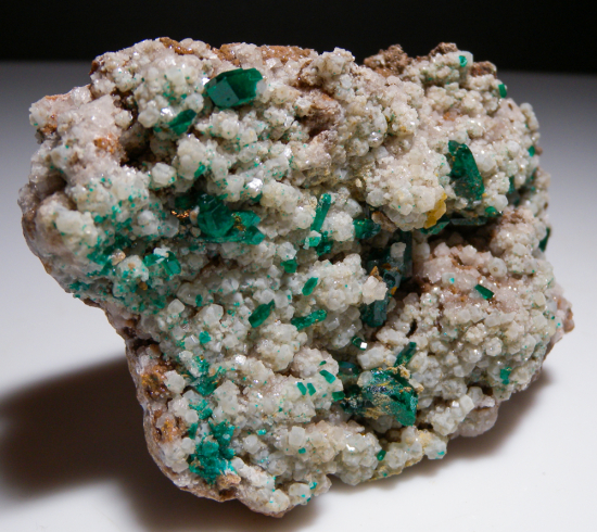 Willemite and Dioptase from Gotala, near Mindouli, Pool Dept., Rep. of Congo [db_pics/pics/fm520b.jpg]