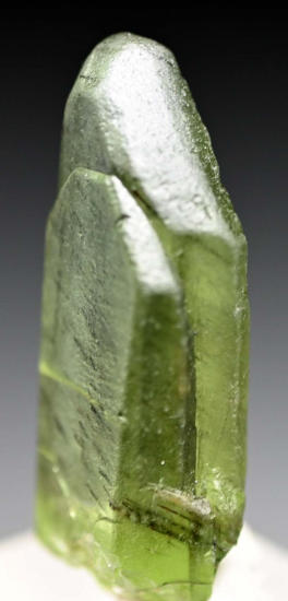 Peridot from Sapat Gali, Mansehra District, Pakistan [db_pics/pics/fm547b.jpg]