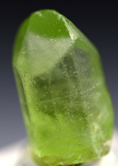 Peridot from Sapat Gali, Mansehra District, Pakistan [db_pics/pics/fm551b.jpg]