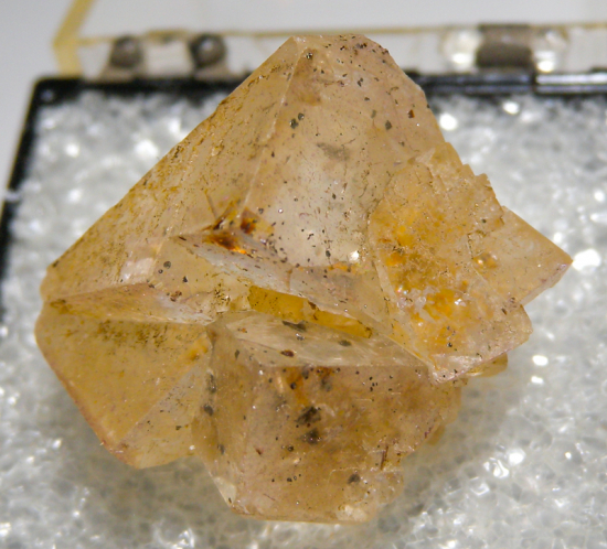 Fluorite from Aysgarth, Yorkshire, England [db_pics/pics/fm595b.jpg]