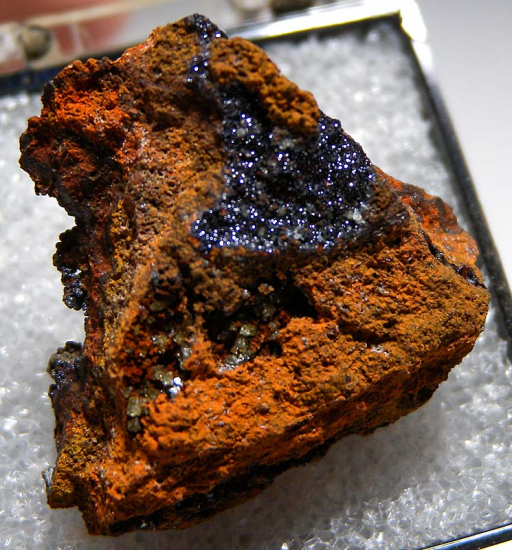 Chalcophanite, Adamite from Mina Oujela, Mapimi, Durango, Mexico [db_pics/pics/fm615c.jpg]