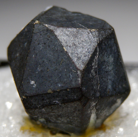 Chalcocite on Pyrite from Chino Mine, Santa Rita, New Mexico, USA [db_pics/pics/fm698d.jpg]