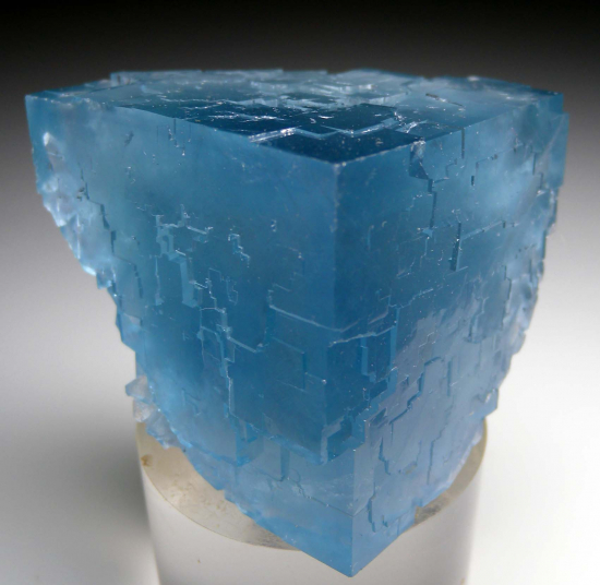 Fluorite from 180m Level, Le Burg Mine, Tarn, France [db_pics/pics/fm778a.jpg]