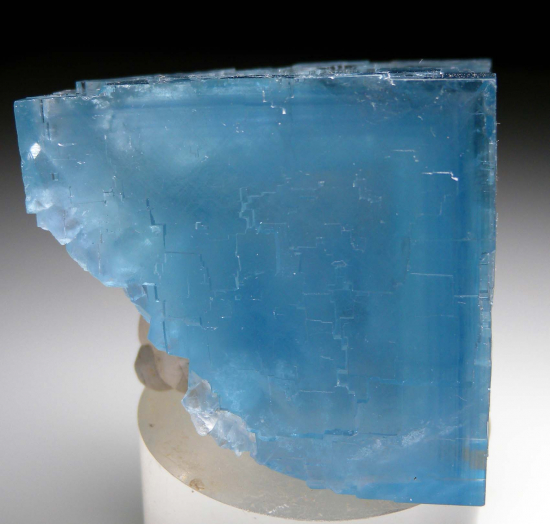 Fluorite from 180m Level, Le Burg Mine, Tarn, France [db_pics/pics/fm778b.jpg]