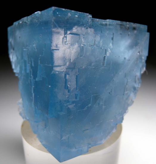 Fluorite from 180m Level, Le Burg Mine, Tarn, France [db_pics/pics/fm778c.jpg]