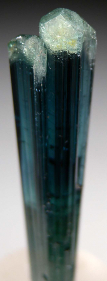 Tourmaline var. Indicolite from Golconda Mine, Minas Gerais, Brazil [db_pics/pics/fm781b.jpg]
