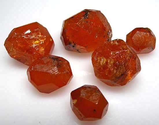 Spessartine from Nani, Loliondo, Arusha Region, Tanzania [db_pics/pics/l5b.jpg]