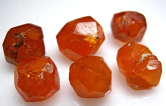 Spessartine from Nani, Loliondo, Arusha Region, Tanzania [db_pics/pics/l6a.jpg]