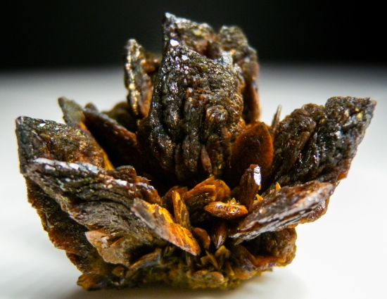 Desclozite from Berg Aukus Mine, Grootfontein, Namibia [db_pics/pics/lp691b.jpg]