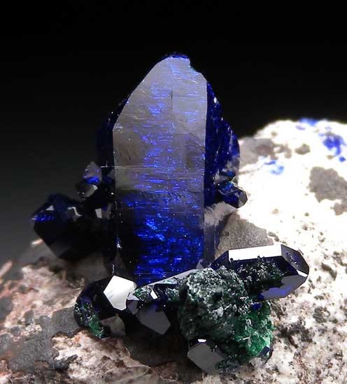 Azurite from Milpillas Mine, Cuitaca, Sonora, Mexico [db_pics/pics/m145c.jpg]
