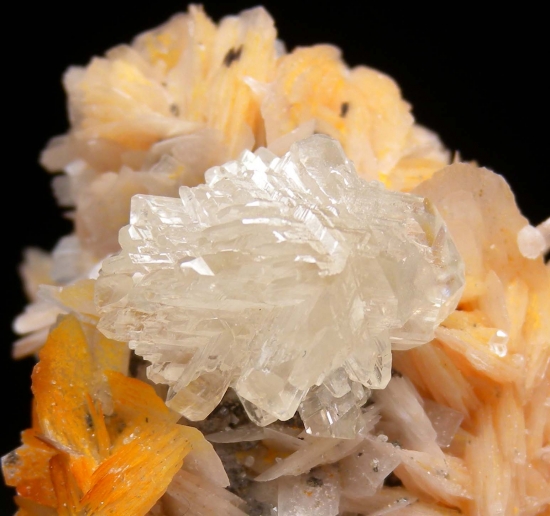 Cerussite with Barite from Mibladen, Morocco [db_pics/pics/mk298c.jpg]
