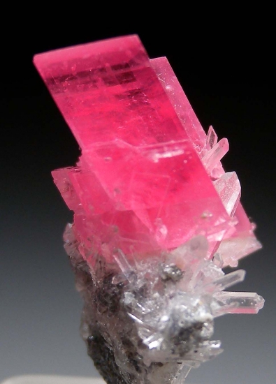 Rhodochrosite from Sweet Home Mine, Alma, Colorado, USA [db_pics/pics/mk299b.jpg]