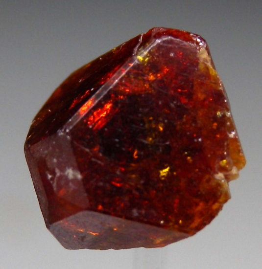 Microlite from Alto Ligonha, Zambezi Prov., Mozambique [db_pics/pics/mk463c.jpg]