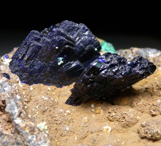Azurite from Bisbee, Cochise Co., Arizona, USA [db_pics/pics/mk494b.jpg]