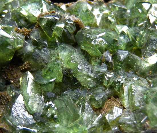 Ludlamite from CabeÃ§a do Cachorro claim, Sao Gabriel da Cachoeira, Amazonas, Brazil [db_pics/pics/mk596b.jpg]