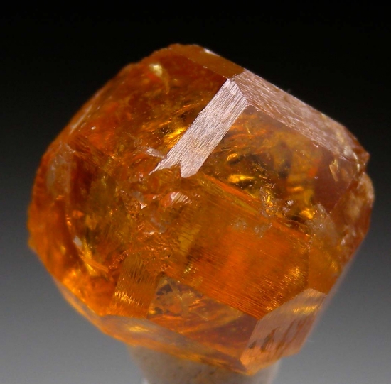 Grossular from Jeffrey Mine, Asbestos, Quebec, Canada [db_pics/pics/mk806d.jpg]
