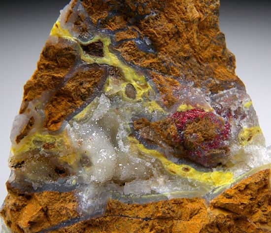 Idrialite with Cinnabar from Culver-Baer Mine, Sonoma Co., California [db_pics/pics/na203b.jpg]