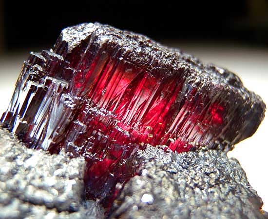 Pyrargyrite from 530 Level, Santa Elena Vein, Proana Mine, Fresnillo, Zacatecas, Mexico [db_pics/pics/na206d.jpg]