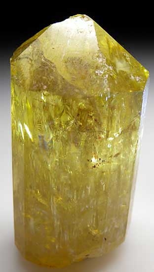 Apatite from Cerro de Mercado, Durango, Mexico [db_pics/pics/na531a.jpg]