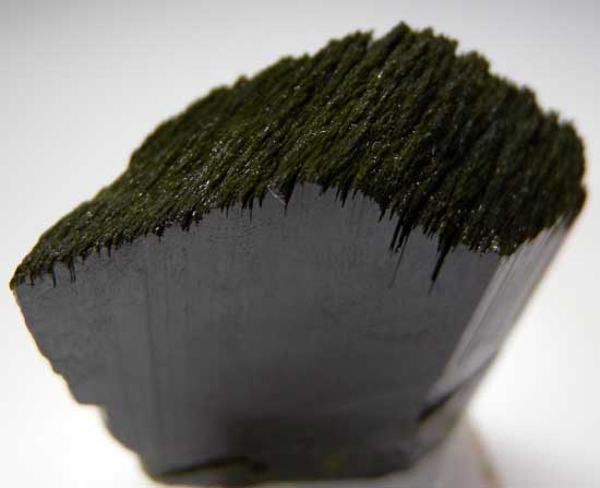 Epidote from Garnet Hill Mine, Calaveras Co., California [db_pics/pics/na609c.jpg]