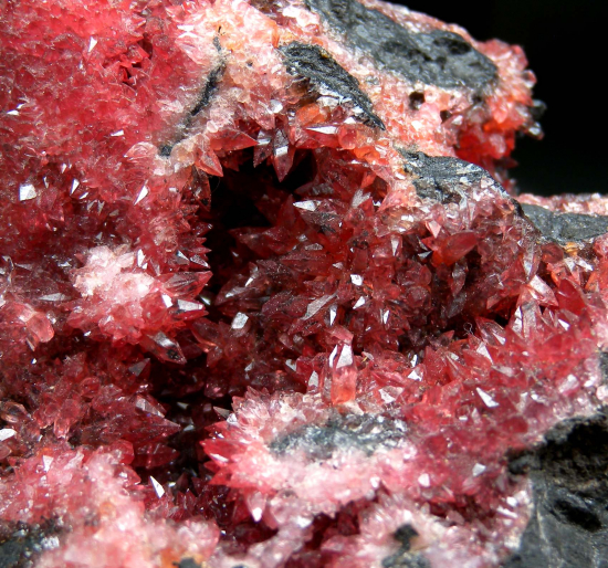 Rhodochrosite from Moanda Mine, Moanda, Léboumbi-Leyou Department, Haut-Ogooué Province, Gabon [db_pics/pics/p109c.jpg]