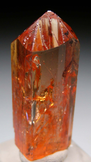 Topaz from Ouro Preto, Minas Gerais, Brazil [db_pics/pics/p170b.jpg]