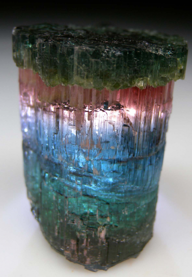 Tourmaline from Pederniera Mine, Minas Gerais, Brazil [db_pics/pics/p172d.jpg]