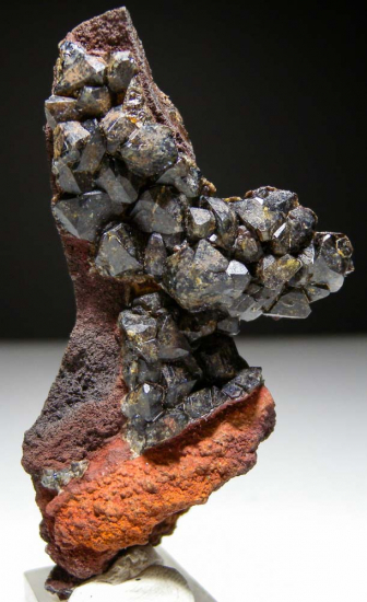 Scorodite from Mina Oujela, Mapimi, Durango, Mexico [db_pics/pics/p206b.jpg]