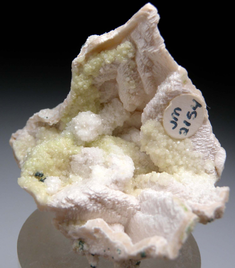 Dolomite after Tarnowitzite with Copper on Dolomite cast from Tsumeb, Namibia [db_pics/pics/p272f.jpg]