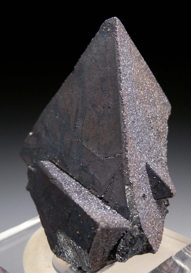 Smithsonite on Tennantite from Tsumeb, Namibia [db_pics/pics/p277c.jpg]