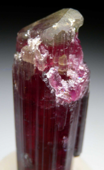 Tourmaline from Aricanga Mine, Sao Jose da Safira, Minas Gerais, Brazil [db_pics/pics/p281d.jpg]