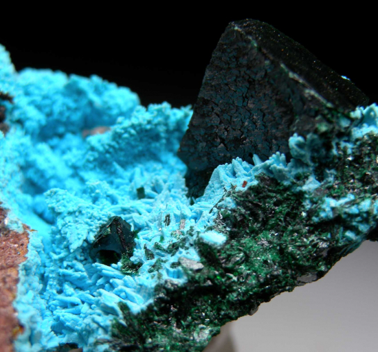 Malachite crystals on Chrysocolla from Mashamba West Mine, Lualaba, DR Congo [db_pics/pics/p282b.jpg]