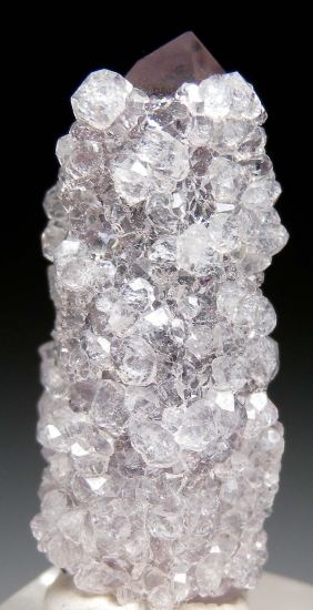 Analcime on Quartz from Goboboseb Mtns., Erongo Region, Namibia [db_pics/pics/p301c.jpg]