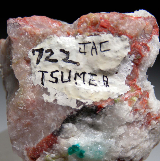 Dioptase from Tsumeb, Namibia [db_pics/pics/p307d.jpg]