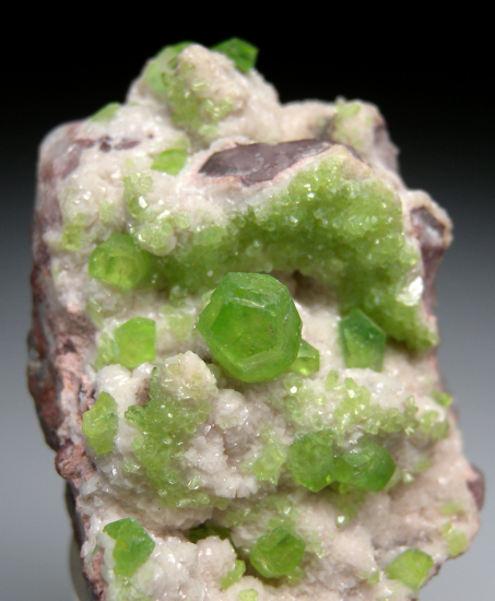 Cuprian Smithsonite from Tsumeb, Namibia [db_pics/pics/p324d.jpg]