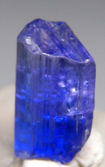 Merelaniite in Tanzanite from Merelani Hills, Arusha, Tanzania [db_pics/pics/p337b.jpg]