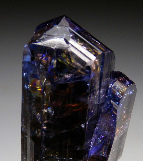 Tanzanite from Merelani Hills, Arusha, Tanzania [db_pics/pics/p366c.jpg]